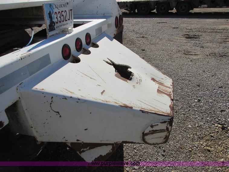 image for item I1757 2008 CTS BDT-40 bottom dump trailer