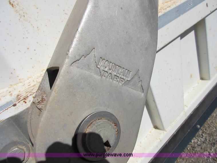 image for item I1757 2008 CTS BDT-40 bottom dump trailer