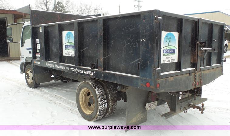 image for item I2299 2006 Ford LCF dump truck