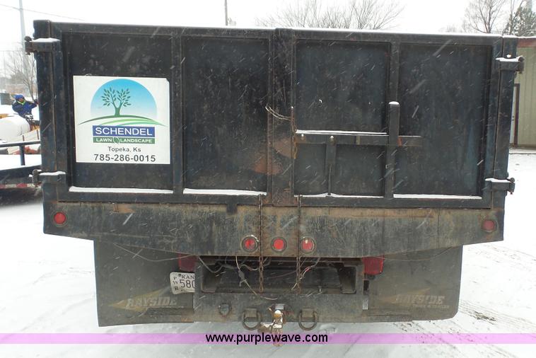 image for item I2299 2006 Ford LCF dump truck