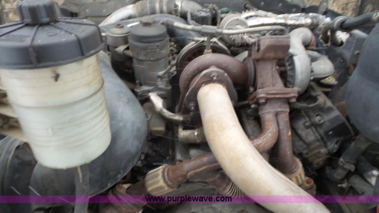 image for item I2299 2006 Ford LCF dump truck