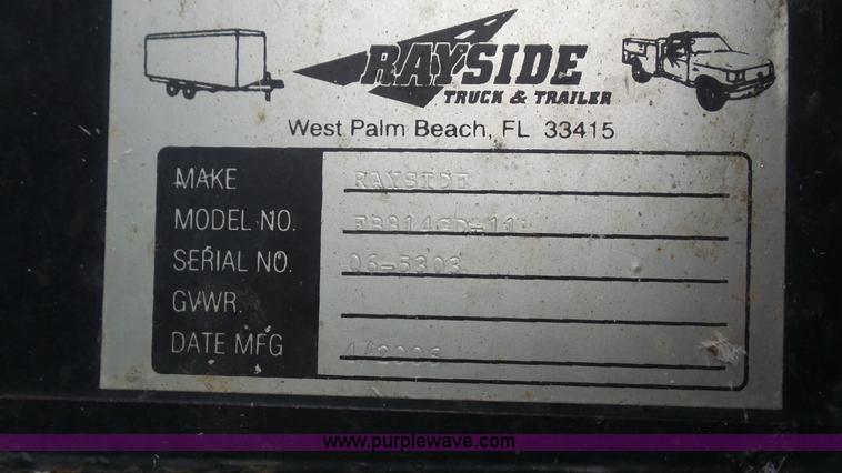 image for item I2299 2006 Ford LCF dump truck