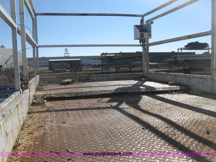 image for item J2952 Snorkel SPL32-84-2A scissor lift