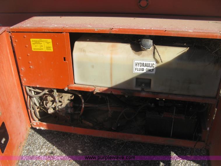 image for item J2952 Snorkel SPL32-84-2A scissor lift