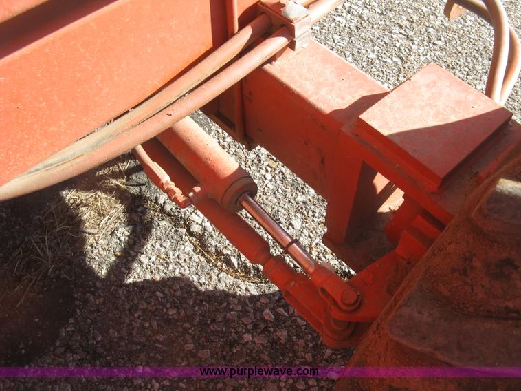 image for item J2952 Snorkel SPL32-84-2A scissor lift