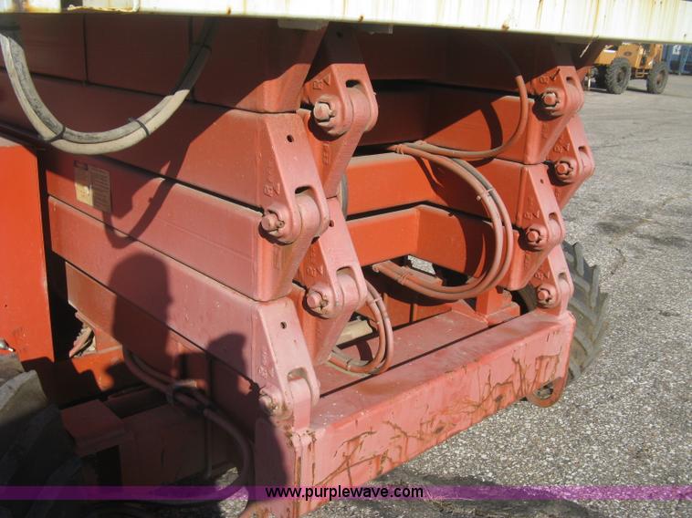 image for item J2952 Snorkel SPL32-84-2A scissor lift