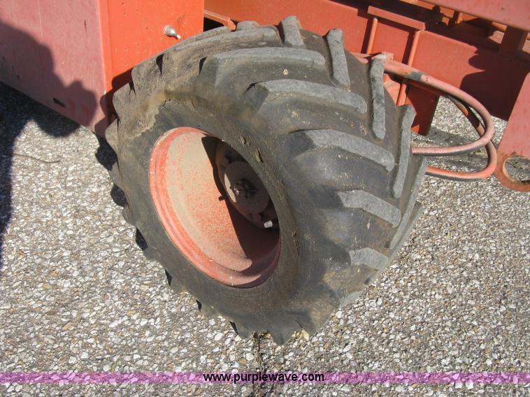 image for item J2952 Snorkel SPL32-84-2A scissor lift