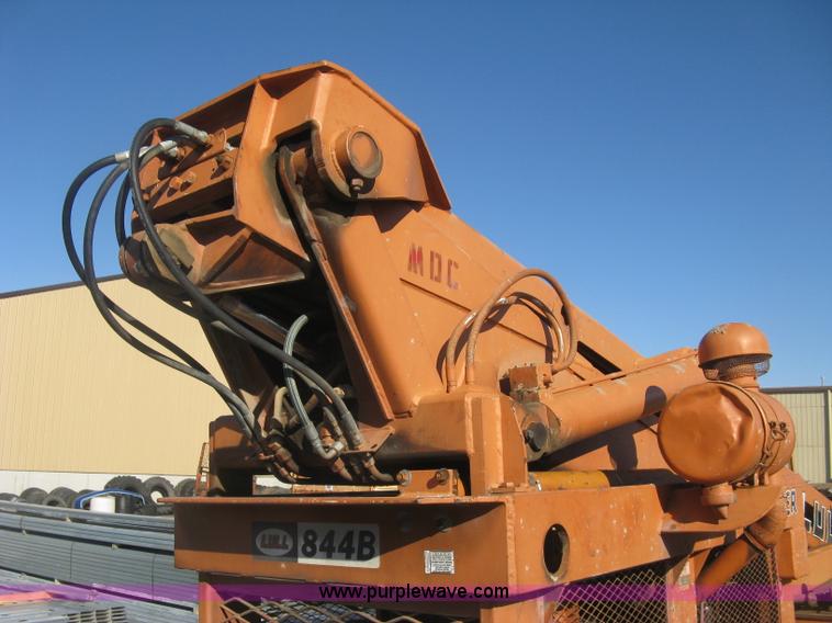 image for item J2953 Lull Highlander 844B telehandler