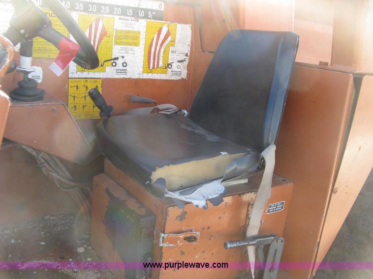 image for item J2953 Lull Highlander 844B telehandler