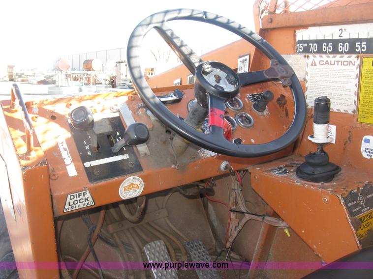 image for item J2953 Lull Highlander 844B telehandler