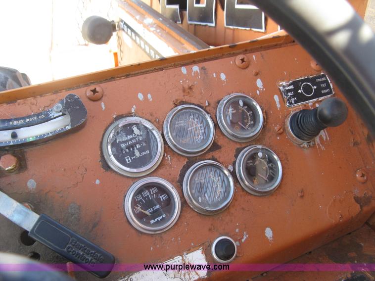 image for item J2953 Lull Highlander 844B telehandler