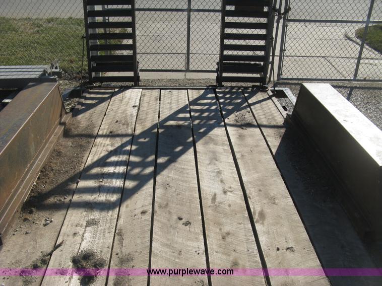 image for item J2965 2006 Travalong equipment trailer