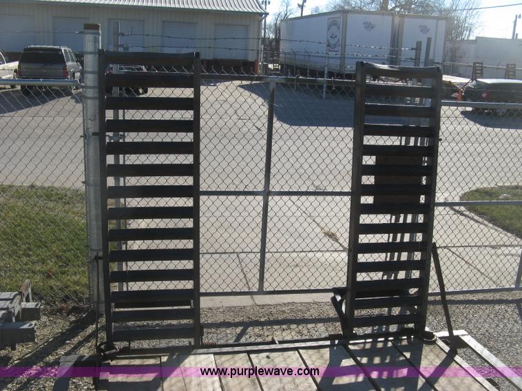 image for item J2965 2006 Travalong equipment trailer