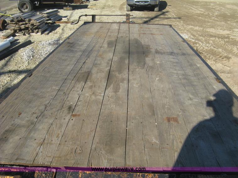 image for item J2966 1979 Trail-Eze equipment trailer