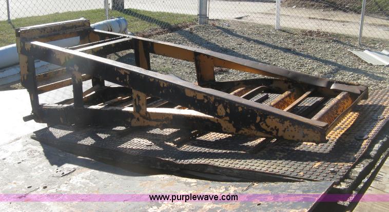 image for item J2966 1979 Trail-Eze equipment trailer