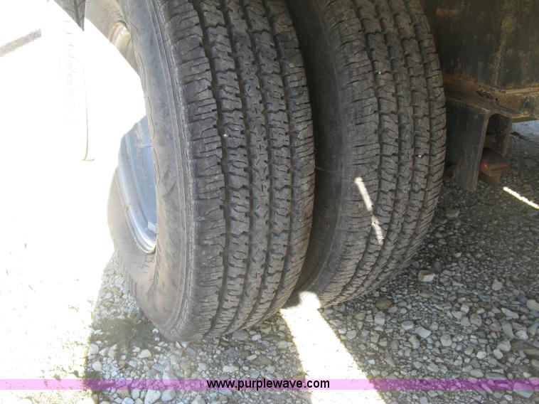 image for item J2966 1979 Trail-Eze equipment trailer