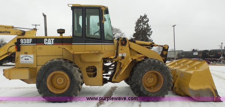 image for item J4636 1997 Caterpillar 938F wheel loader
