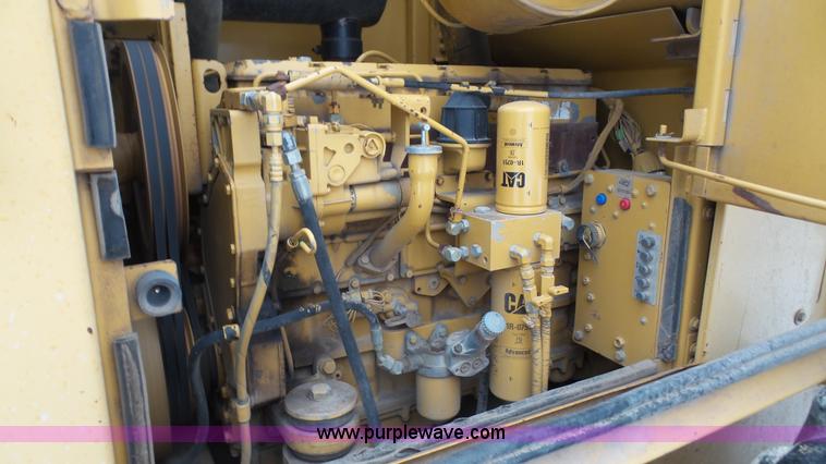 image for item J4636 1997 Caterpillar 938F wheel loader