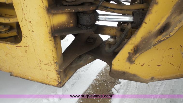 image for item J4636 1997 Caterpillar 938F wheel loader