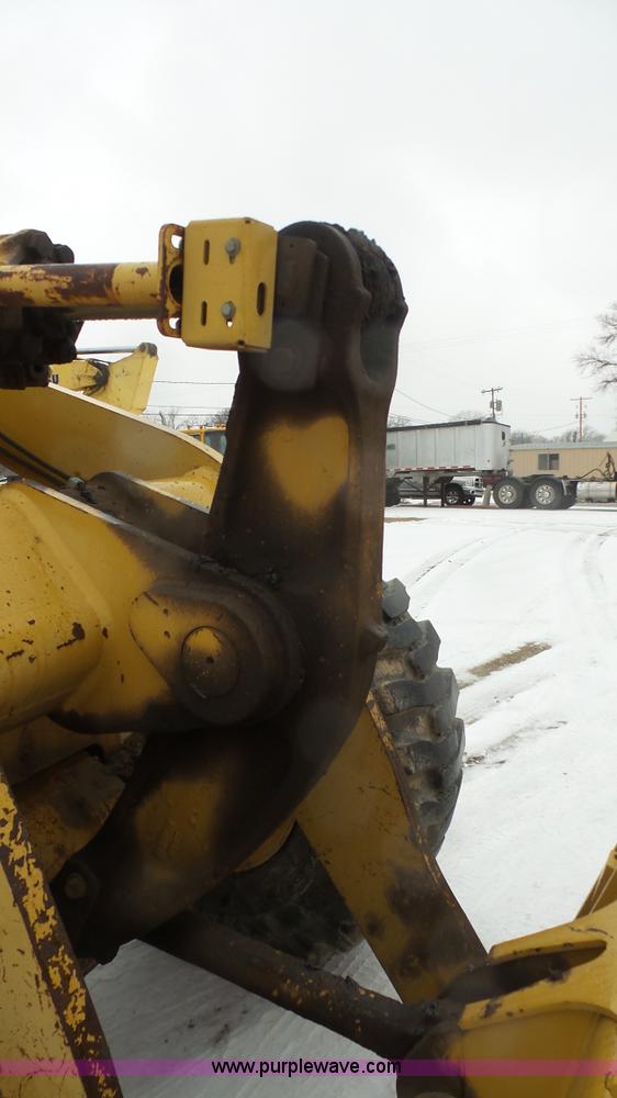 image for item J4636 1997 Caterpillar 938F wheel loader