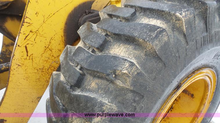 image for item J4636 1997 Caterpillar 938F wheel loader