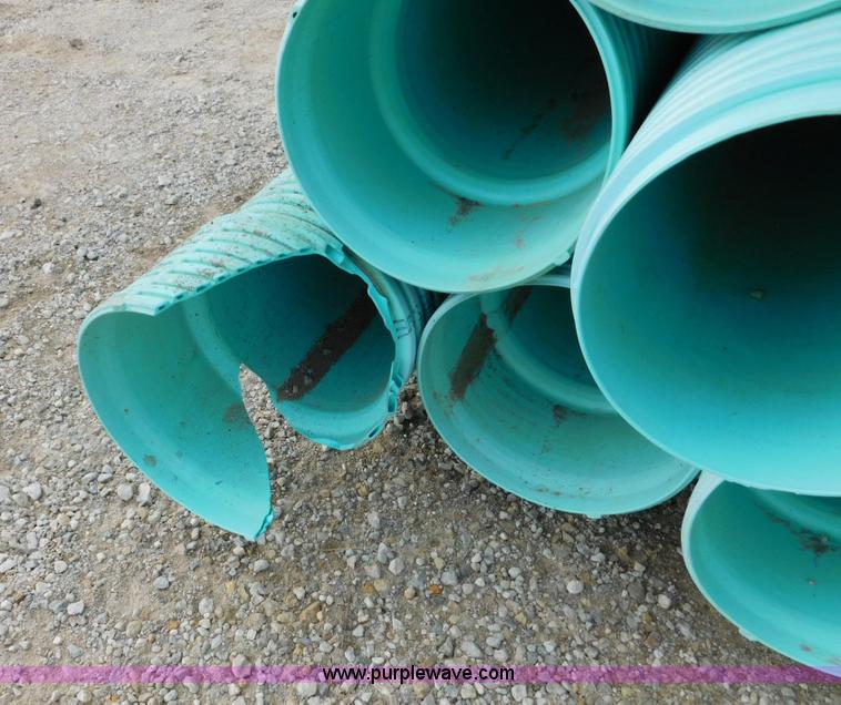 image for item J7391 Corrigated sewer pipe