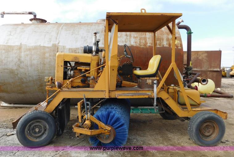 image for item J7397 1973 Broce C broom