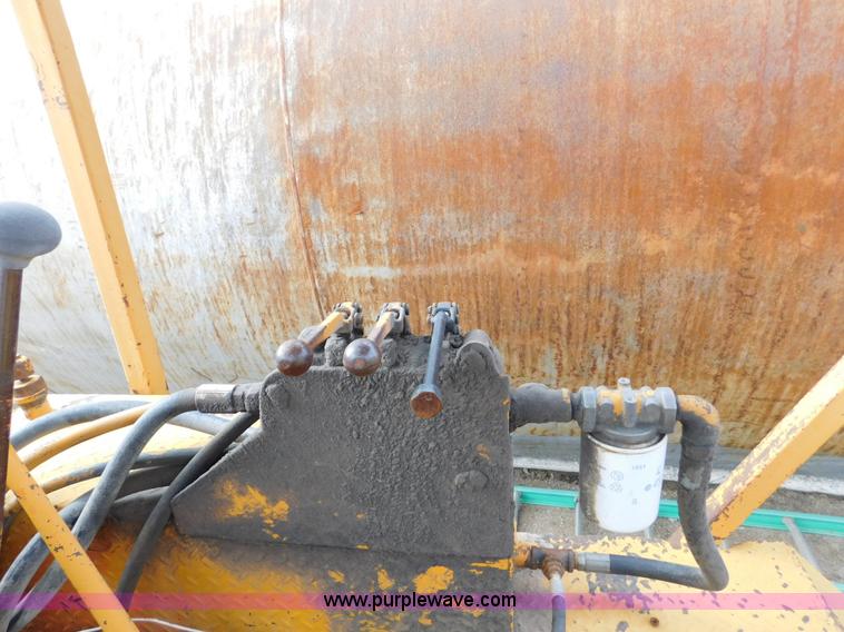 image for item J7397 1973 Broce C broom