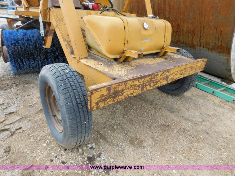 image for item J7397 1973 Broce C broom