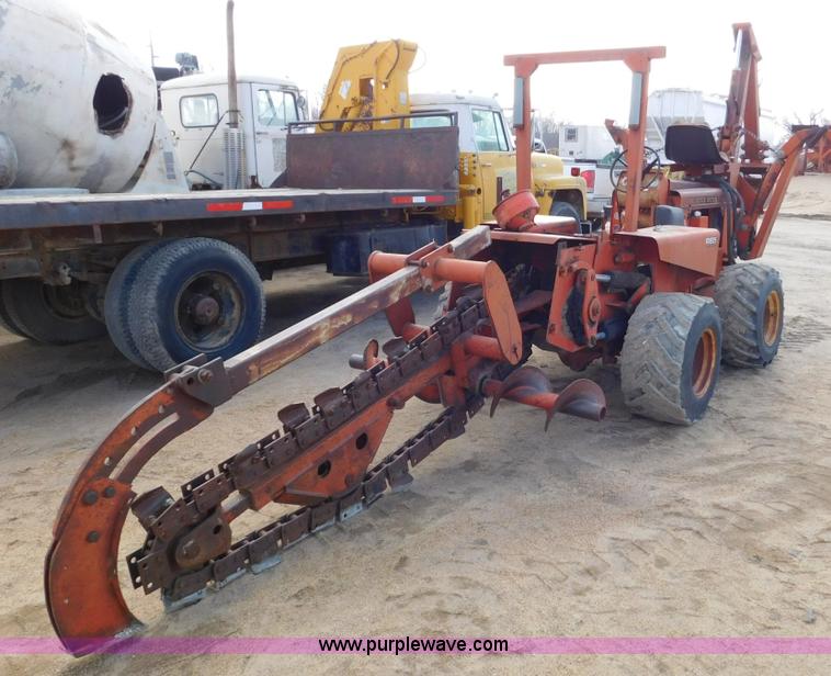 image for item J7404 1977 Ditch Witch R65G-2 trencher