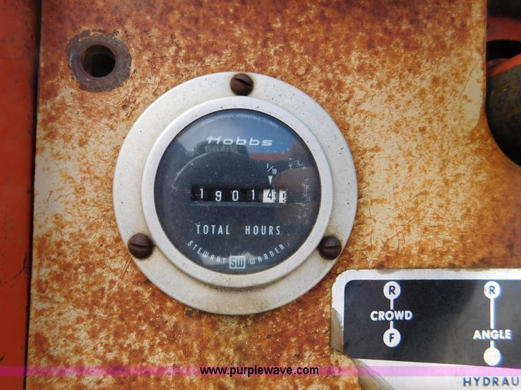 image for item J7404 1977 Ditch Witch R65G-2 trencher