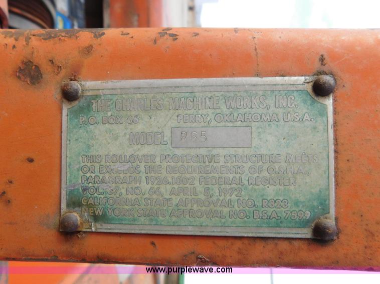 image for item J7404 1977 Ditch Witch R65G-2 trencher