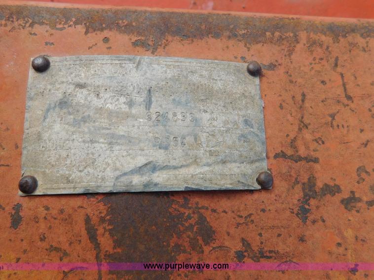 image for item J7404 1977 Ditch Witch R65G-2 trencher