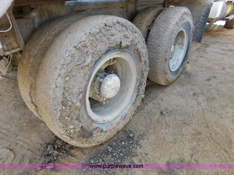 image for item J7406 1975 White Western Star ready mix truck