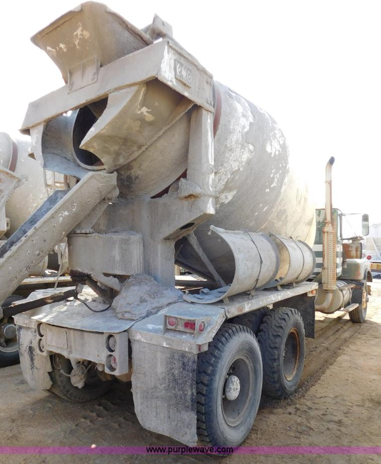 image for item J7407 1975 White Western Star ready mix truck