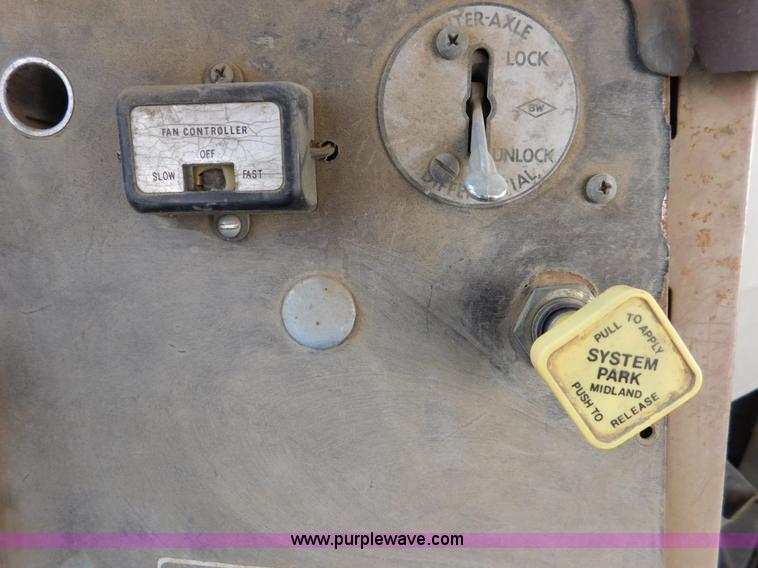 image for item J7407 1975 White Western Star ready mix truck