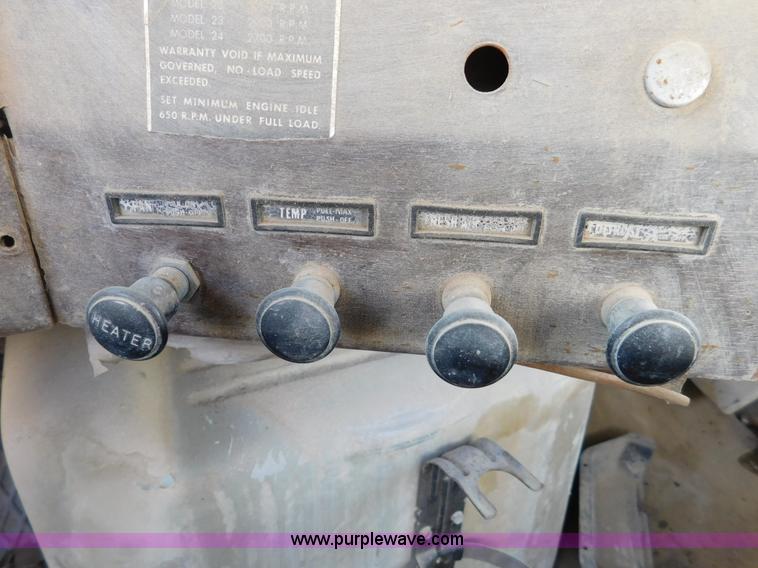 image for item J7407 1975 White Western Star ready mix truck