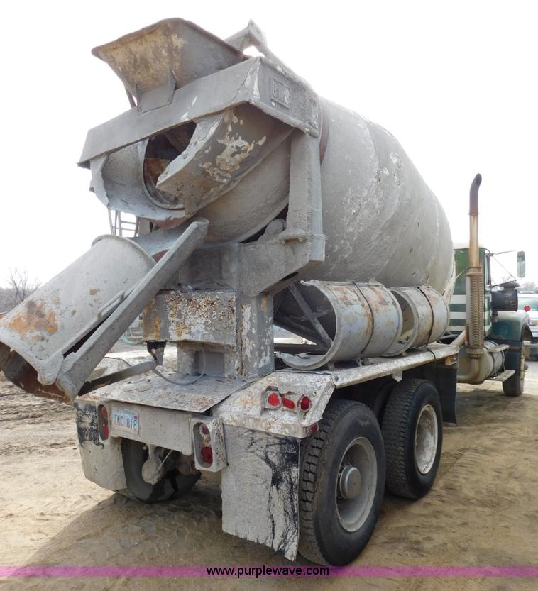 image for item J7408 1975 White Western Star ready mix truck