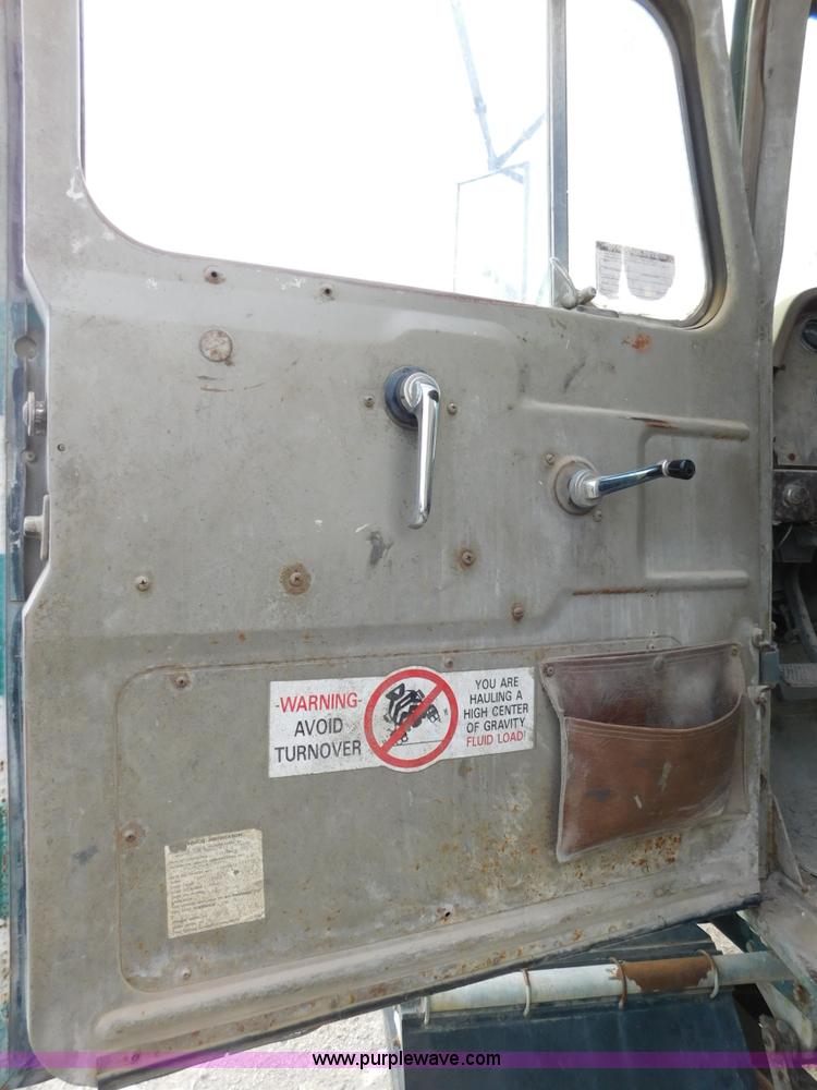 image for item J7408 1975 White Western Star ready mix truck