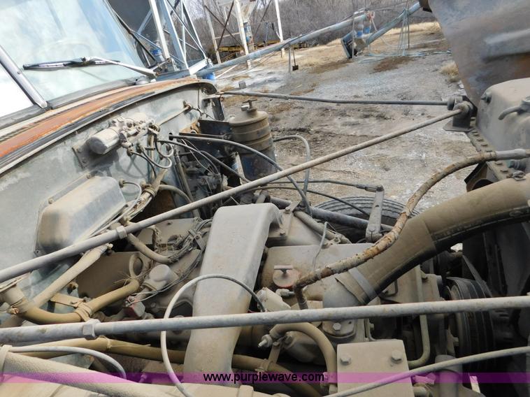 image for item J7408 1975 White Western Star ready mix truck