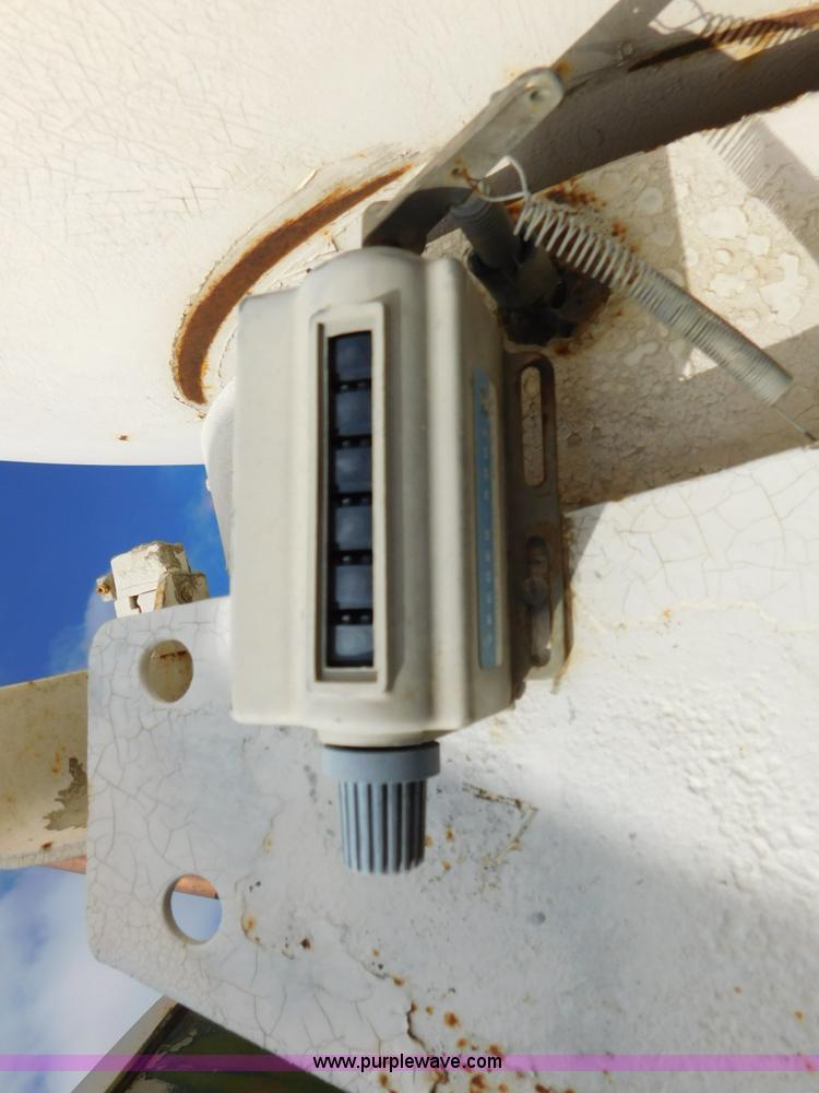 image for item J7408 1975 White Western Star ready mix truck