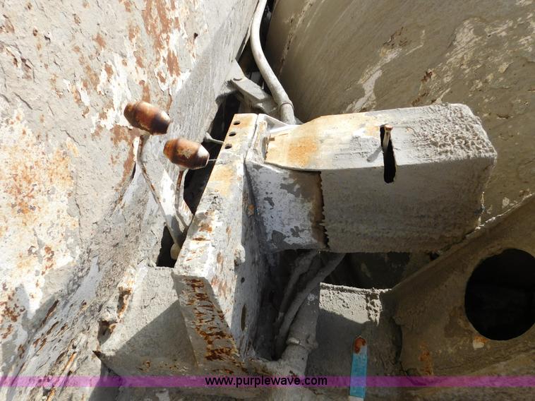 image for item J7408 1975 White Western Star ready mix truck