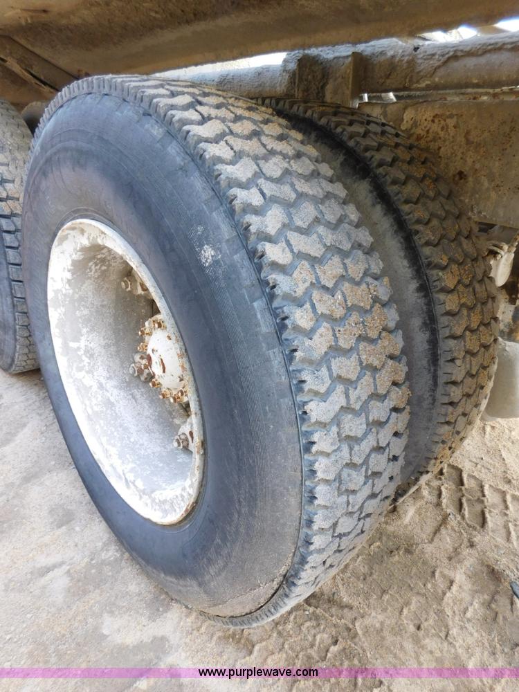 image for item J7408 1975 White Western Star ready mix truck