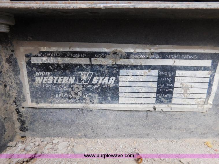 image for item J7408 1975 White Western Star ready mix truck