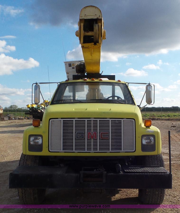 image for item J8372 1991 GMC TopKick bucket truck
