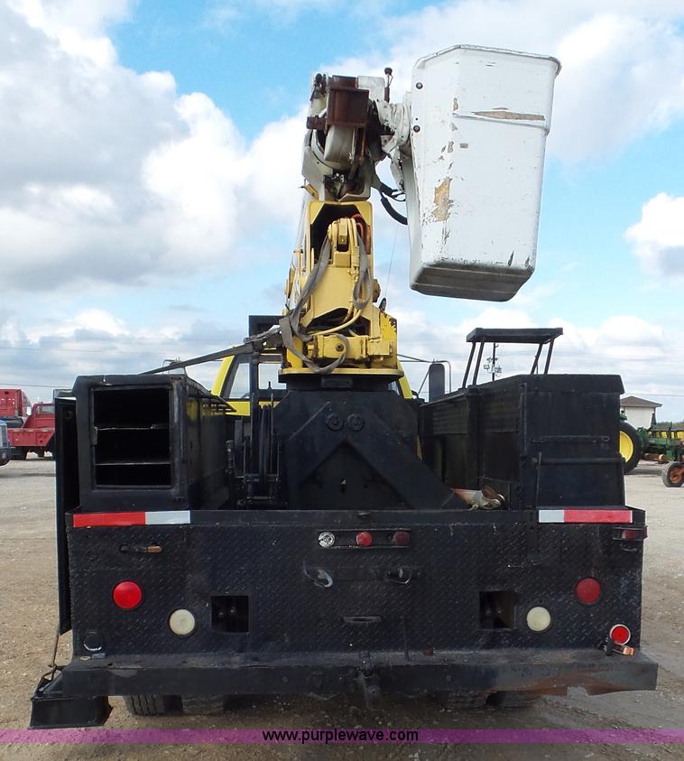 image for item J8372 1991 GMC TopKick bucket truck