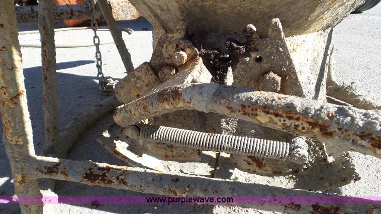 image for item J8375 Gar-Bro concrete dump bucket