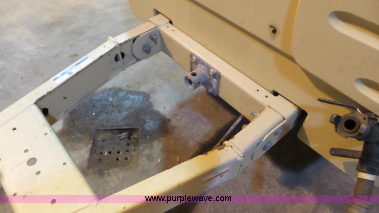 image for item J8377 2007 Ingersoll Rand P185 air compressor