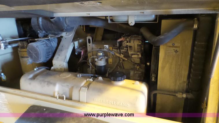 image for item J8377 2007 Ingersoll Rand P185 air compressor