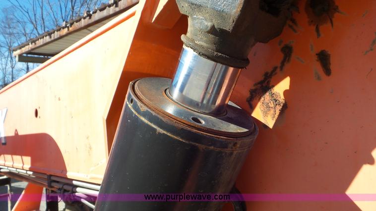 image for item J8379 2006 SkyTrak 8042 telehandler